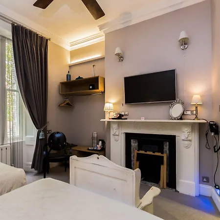 Arosfa By Compass Hospitality Hotel 3*