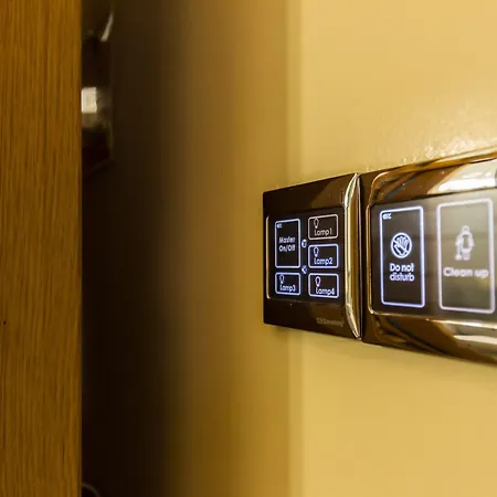 Hotel Arosfa By Compass Hospitality 3*