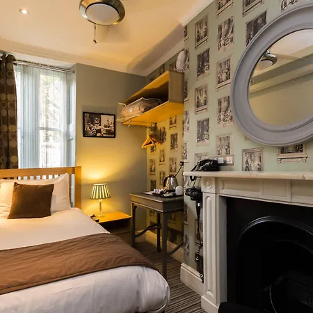 Hotel Arosfa By Compass Hospitality 3*