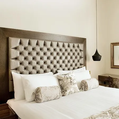 The Lansbury Heritage A Sunday - Canary Wharf Hotel 4*