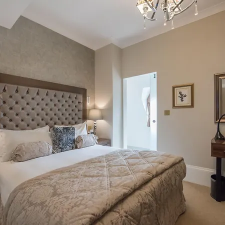 Hotel The Lansbury Heritage A Sunday - Canary Wharf 4*