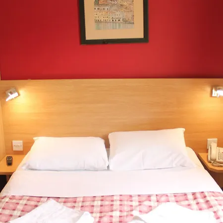 Guest house Colliers 2*