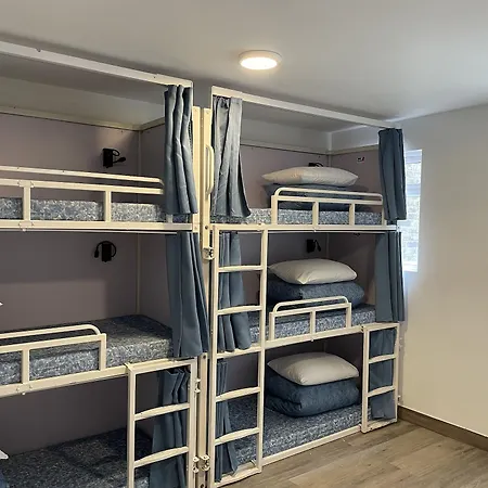 Albergue Smart Camden (adults Only)