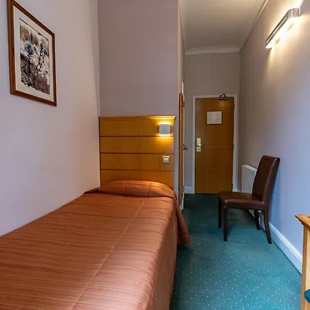 The Nayland 3* London