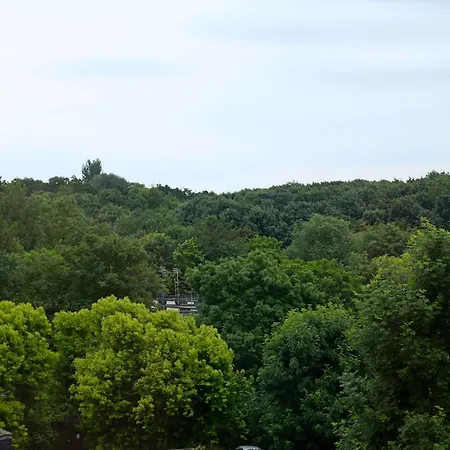 Eurotraveller - Premier - Harrow