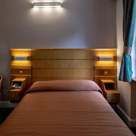 The Nayland Hotel 3*
