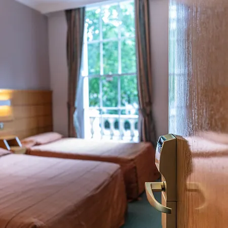 The Nayland Hotel
