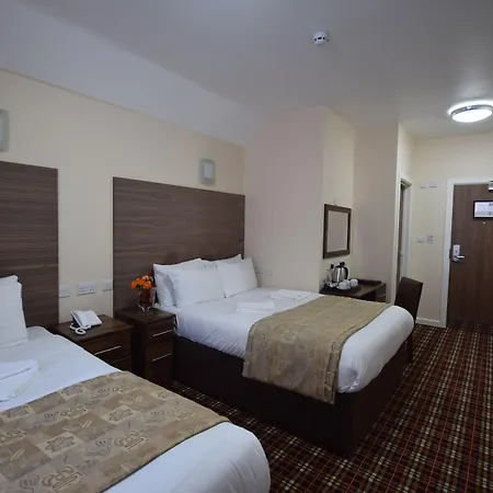 Hotel Lucky 8 Ilford