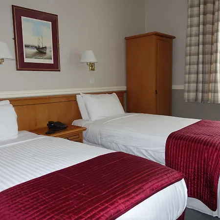 The Clarendon Szálloda 3*