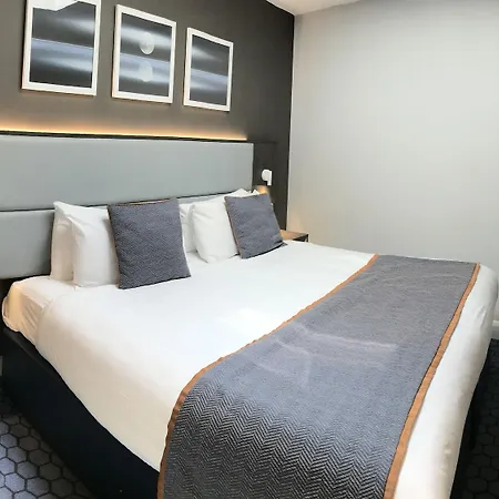 Western Vauxhall Hotel