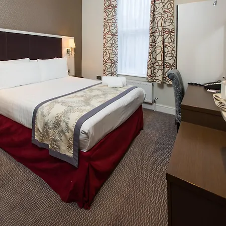 Hotel Western Chiswick Palace&suites 3*