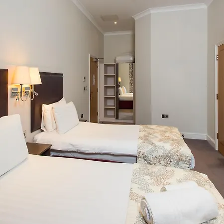 Western Chiswick Palace&suites