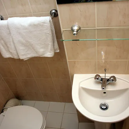 Hotel Elmwood London