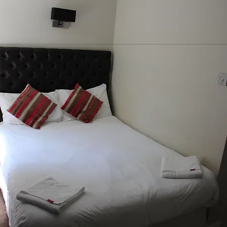 Sara Bed & Breakfast 3*