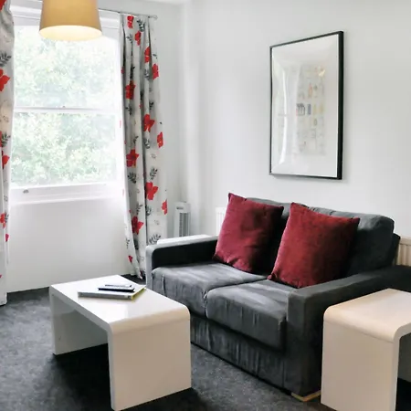 Lamington - Hammersmith Apartment