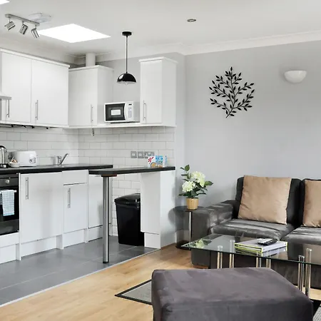 Lamington - Hammersmith Apartment