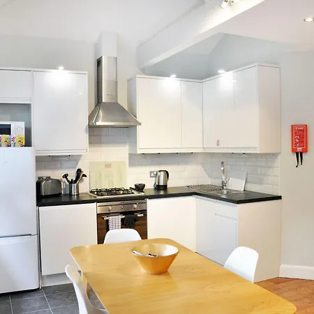 Lamington - Hammersmith *