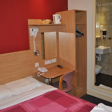 Gæstehus Carlton 2*