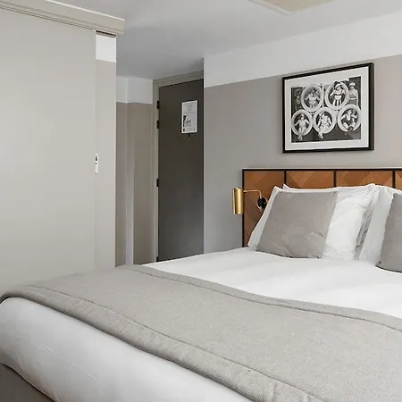 Victory House Leicester Square Hotell