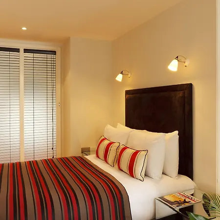 Saco Fleet Street, Crane Court Apartment *