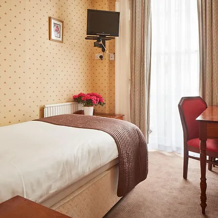 The Diplomat 3*