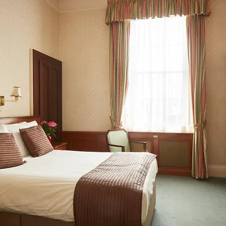 The Diplomat Hotel 3*