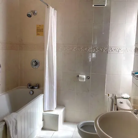 Hotel The Diplomat