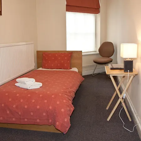 Chelsea Hotell 3*