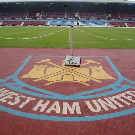 West Ham United Hotel