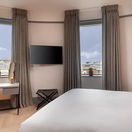 Hart Shoreditch London, Curio Collection By Hilton Hotel
