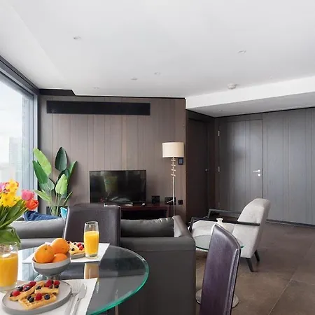 Lexicon Book House Apartment