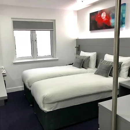 Goodmayes Hotel 3*