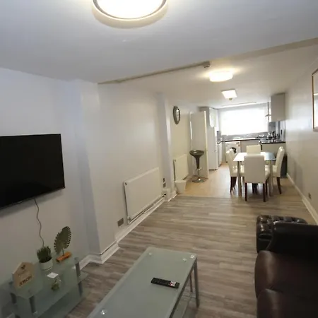 The Greatfields Drive Holiday home *