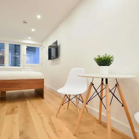 Shepherds Bush Serviced By Concept