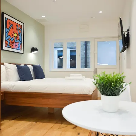 Shepherds Bush Serviced By Concept *
