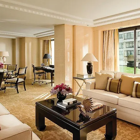 Four Seasons At Park Lane 5*