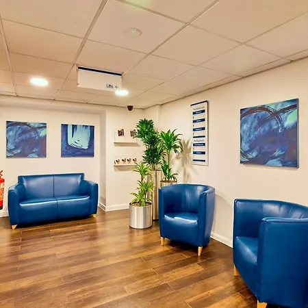 Express Stratford By Ihg