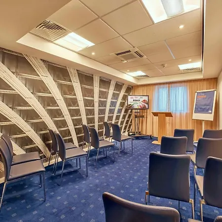 Hotel Express Stratford By Ihg