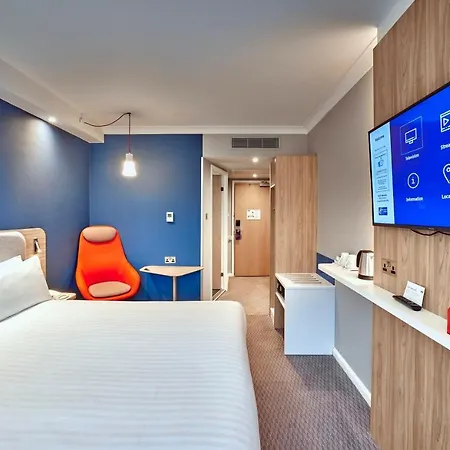 Express Stratford By Ihg Hotel