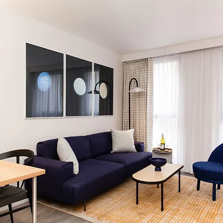 Rockwell East 3*