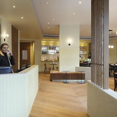 Rockwell East Hotel