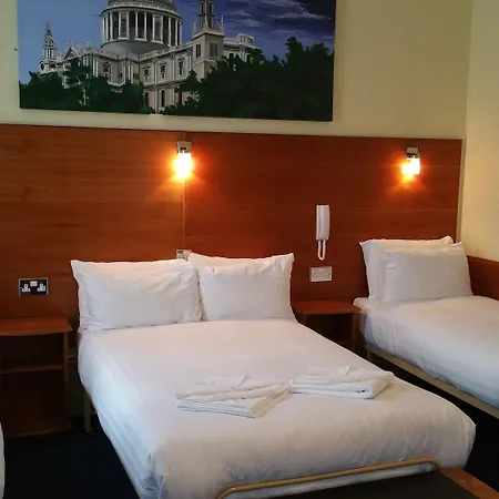 Jesmond Dene - St Pancras Group 3* London