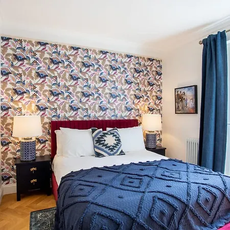 Fabulous Gloucester Road *