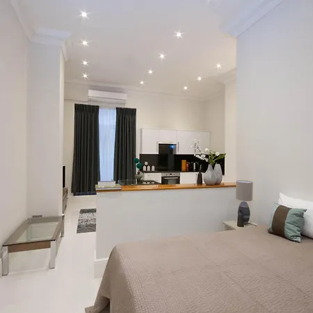 Queensgate Court Aparthotel Londra