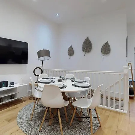Apartment Lovely 2 Bedroom Near Highgate Station London