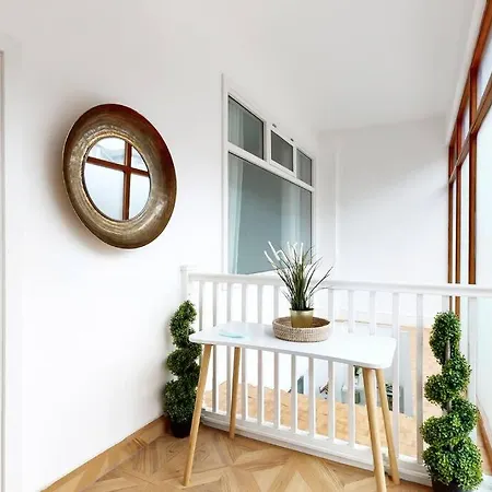 Lovely 2 Bedroom Near Highgate Station * London