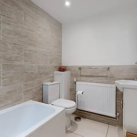 Apartment Lovely 2 Bedroom Near Highgate Station
