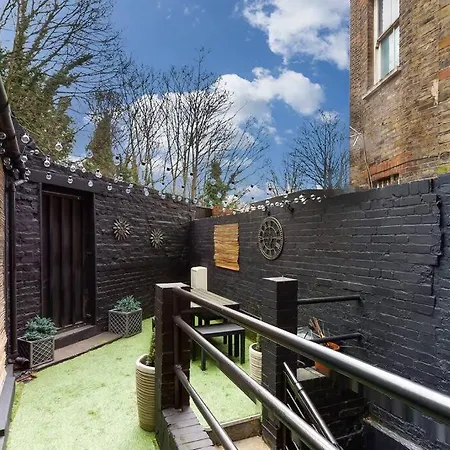 Apartment Lovely 2 Bedroom Near Highgate Station London