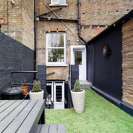 Apartment Lovely 2 Bedroom Near Highgate Station