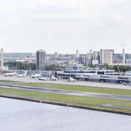 Dockside At Excel